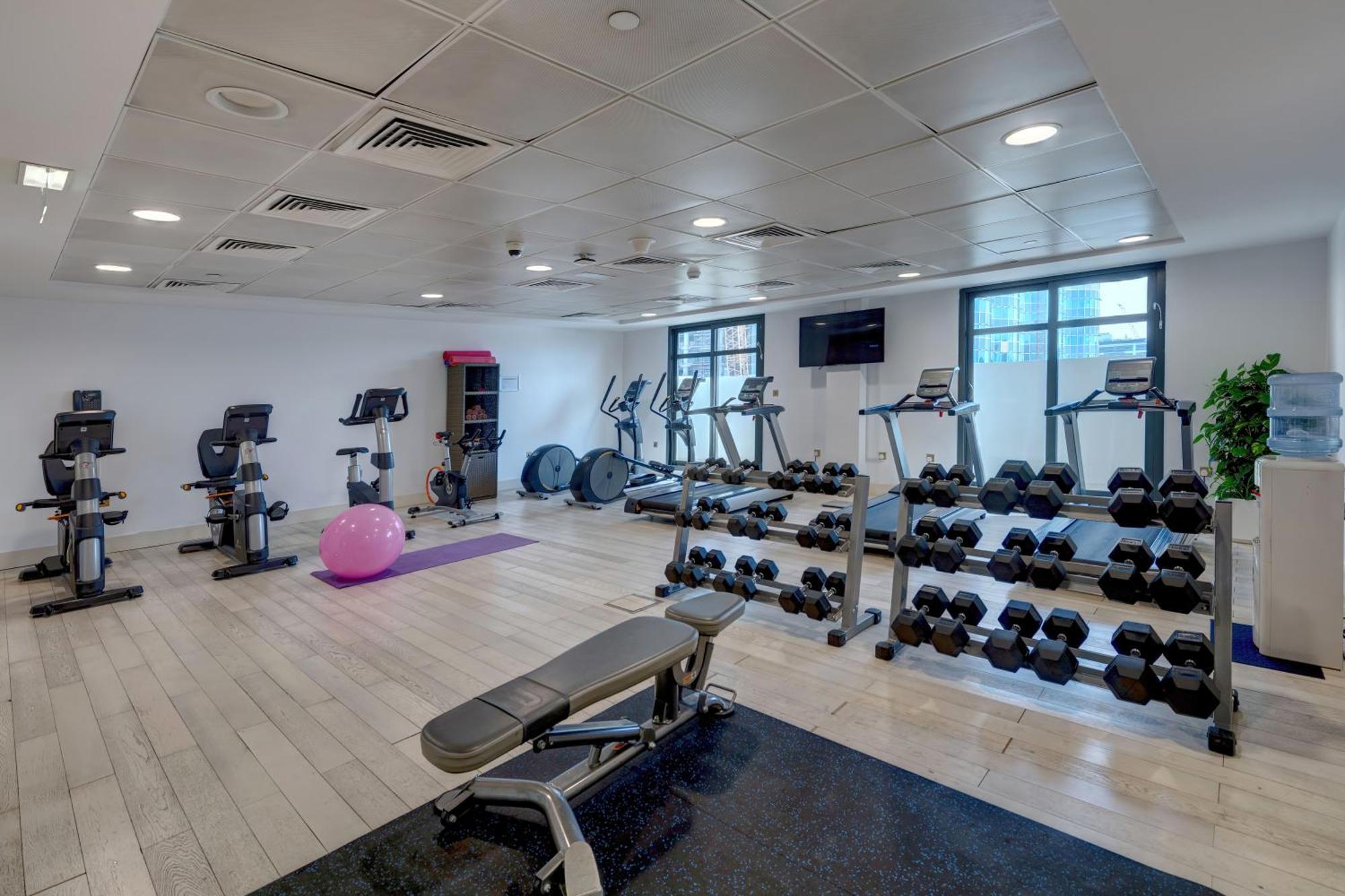 Suha Park Hotel Apartments, Waterfront Jaddaf Dubai Luaran gambar